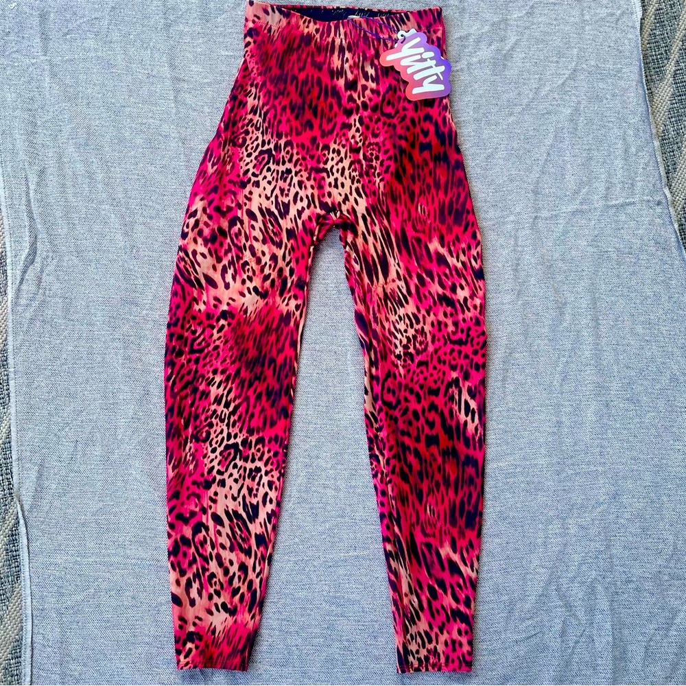 Yitty high waisted leggings NWT $90